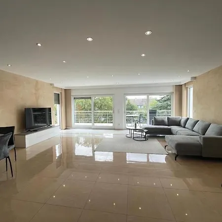 Stylish Spacious In *